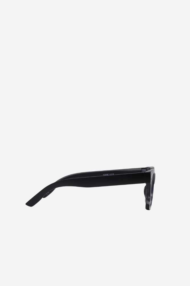 Reading Glasses - 10am