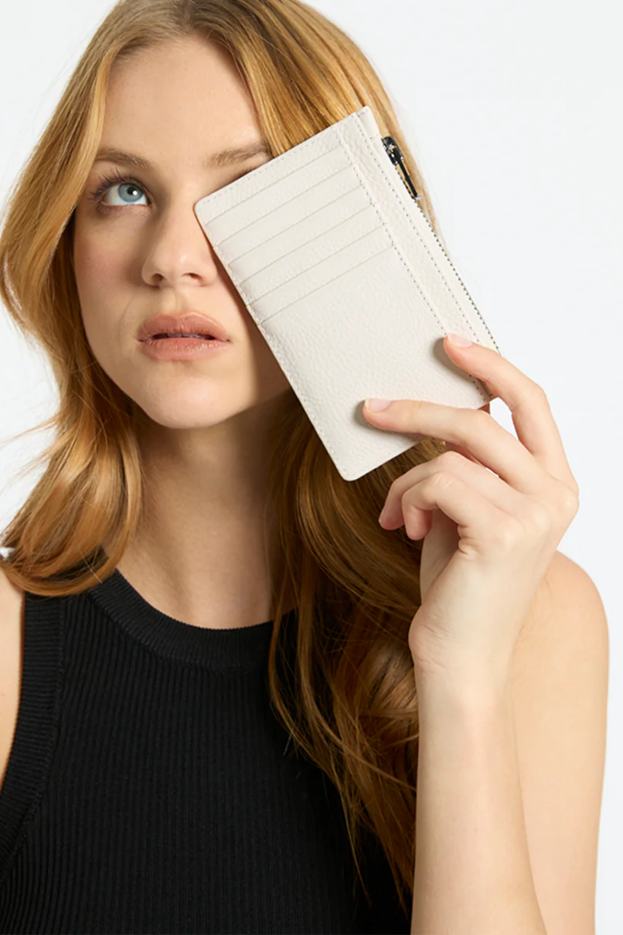 Avoiding things Card Holder