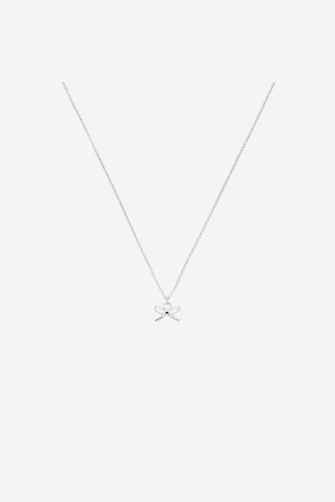 Bow Necklace