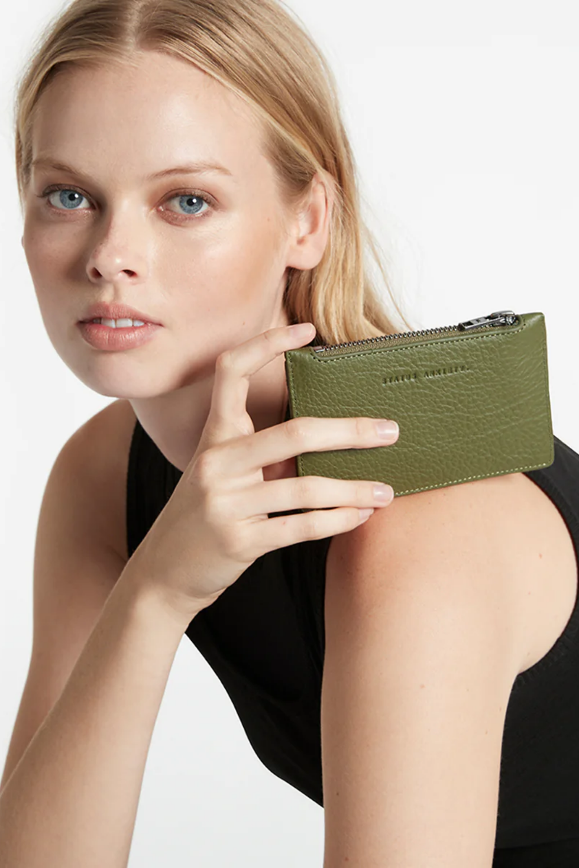 Avoiding things Card Holder