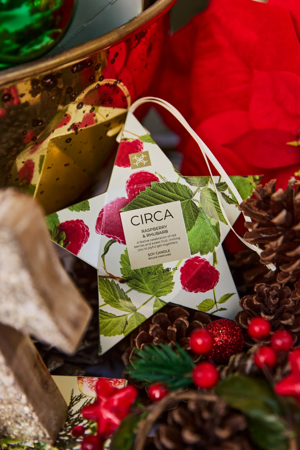 Christmas Bauble Candle - Raspberry and Rhubarb