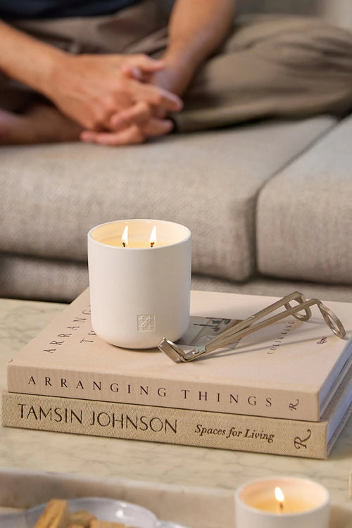 Circa Candle - Jasmine & Magnolia