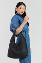 Kip Shoulder Bag - Black