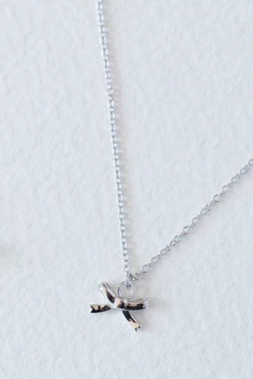 Bow Necklace