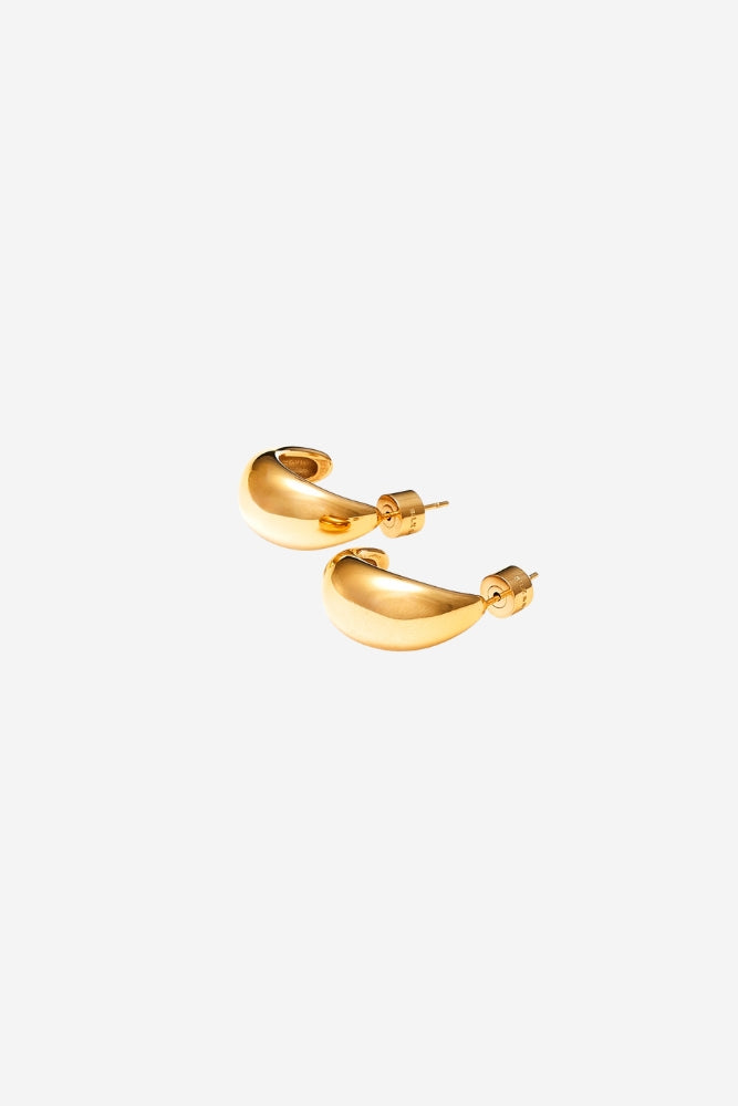 Dynamic Small Hoop Earrings