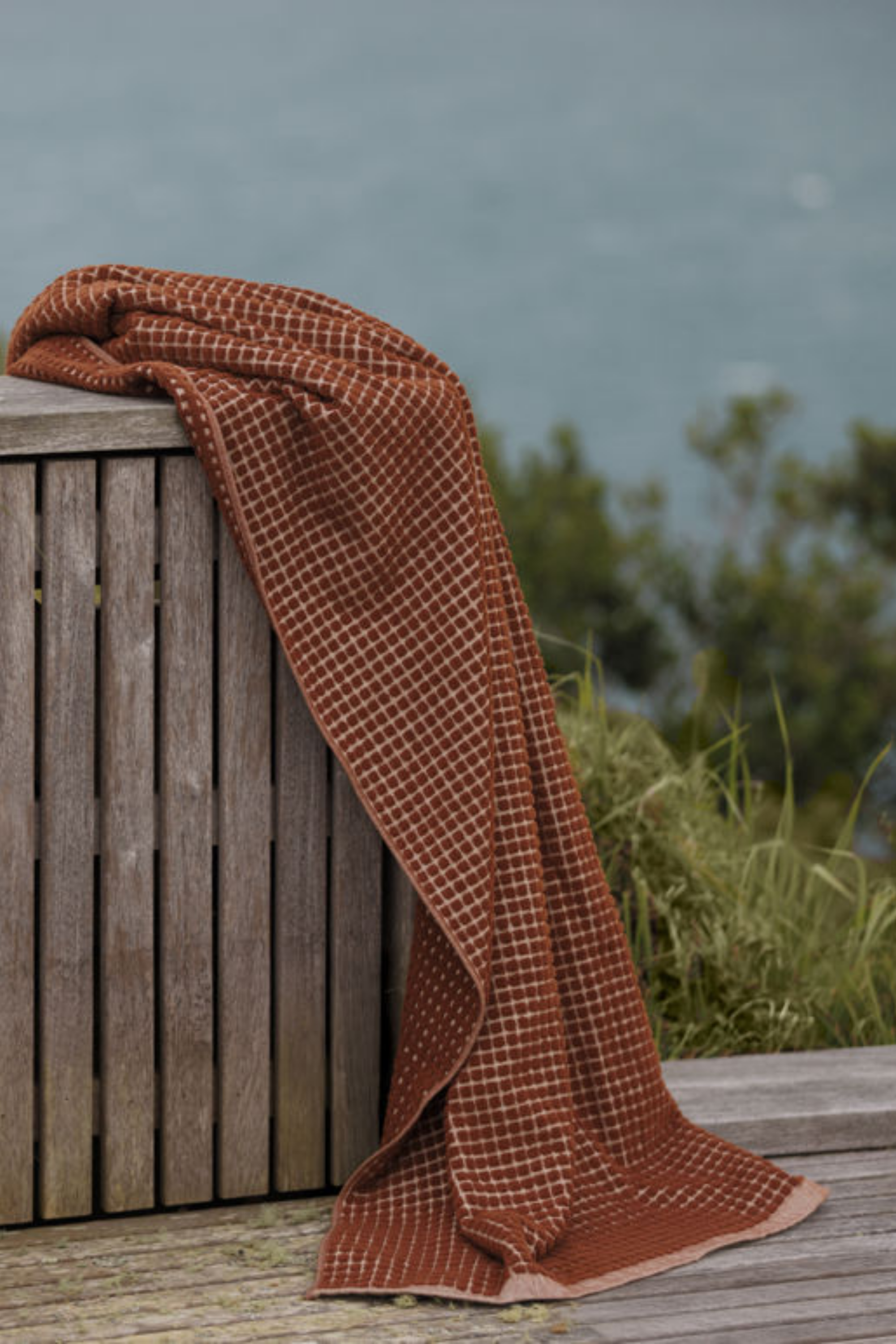 Nero Towel Range - Paprika/Cream