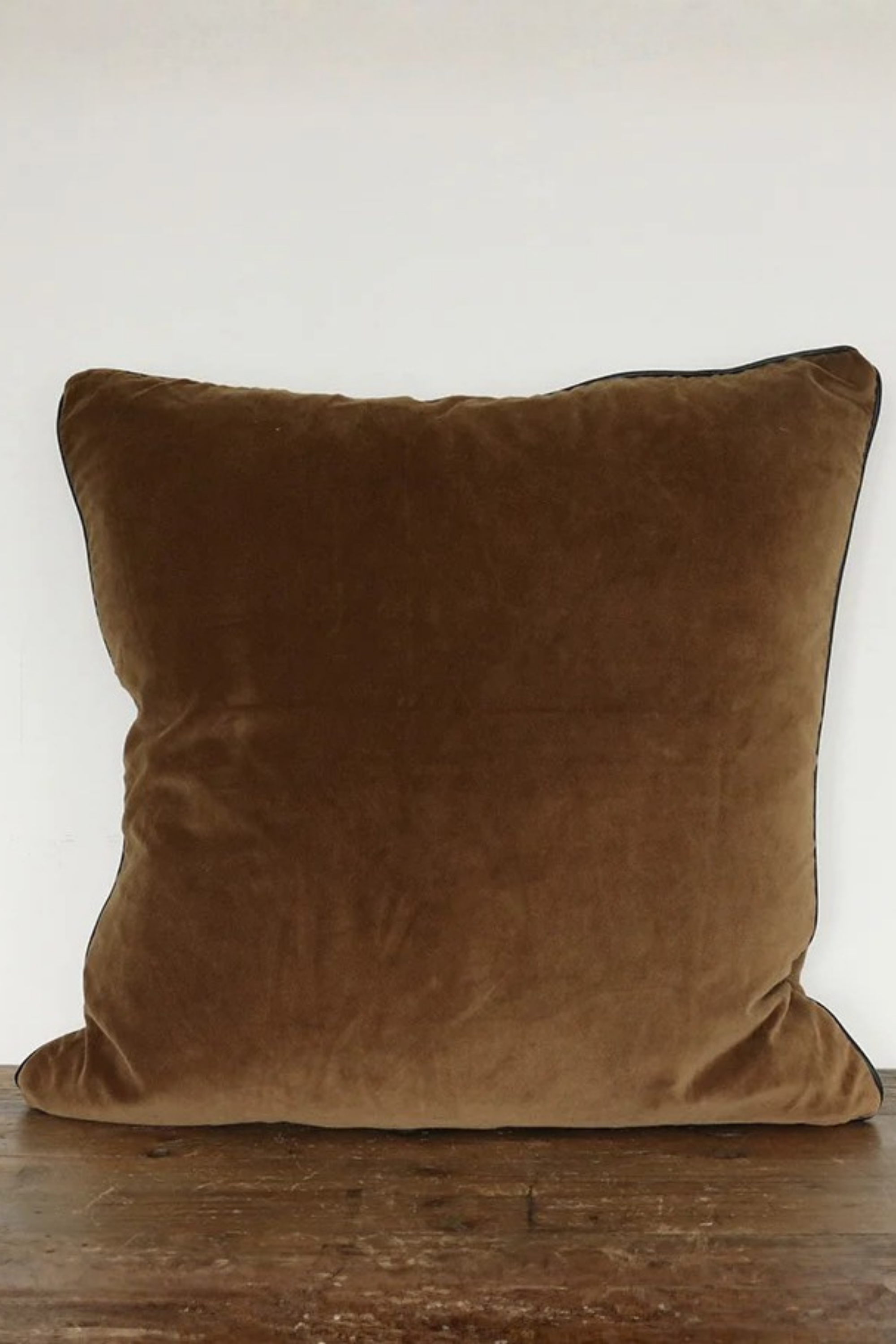 Luggate Velvet Cushion