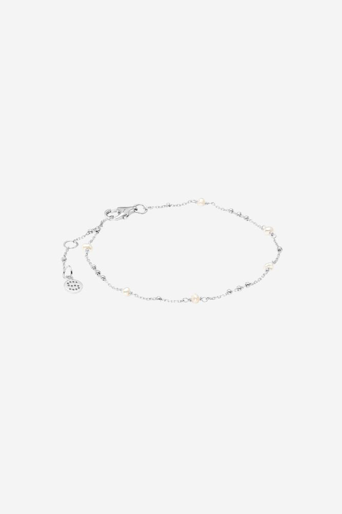 Dotty Pearl Bracelet