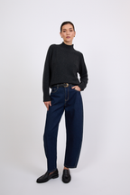 The Curve Barrel Jean