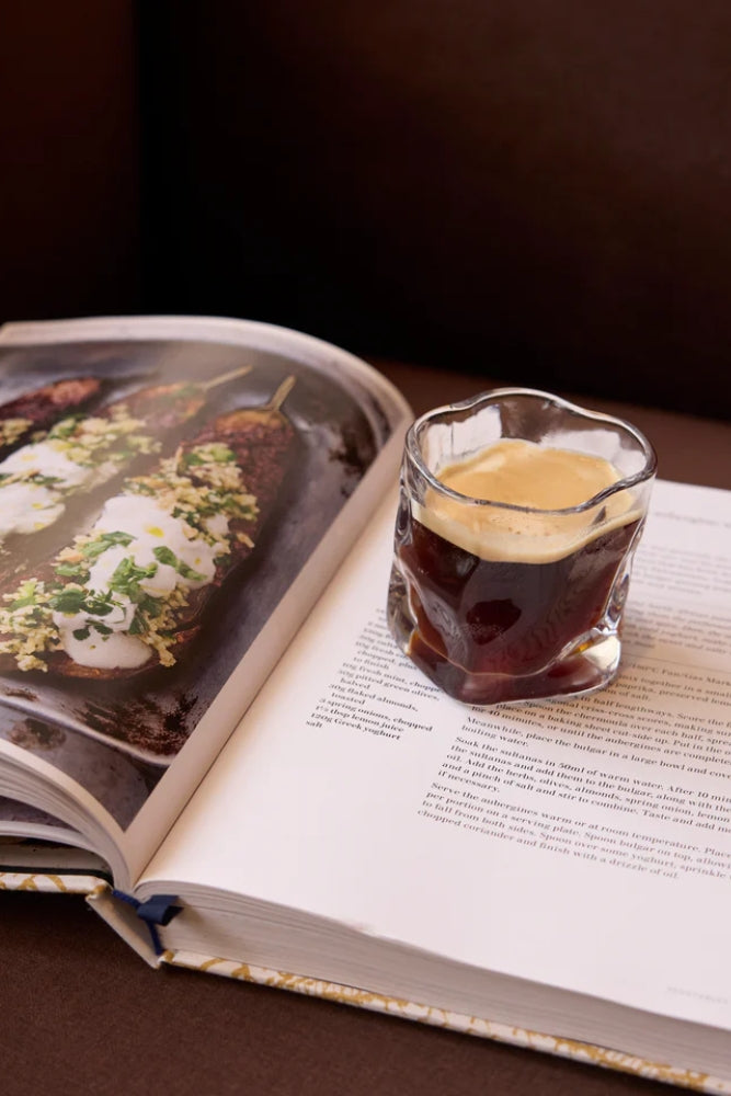 Wavy Glasses - Set of Two