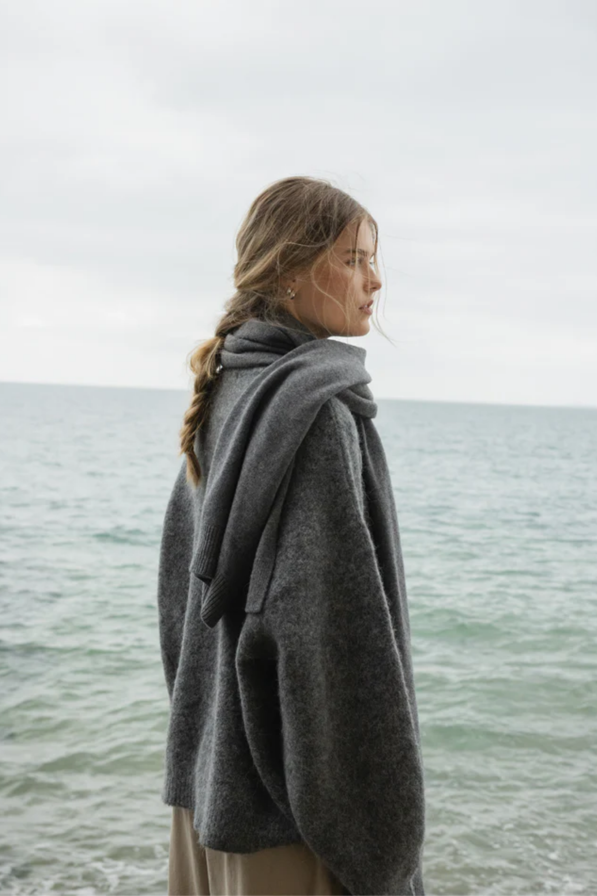 Merino Scarf - Graphite