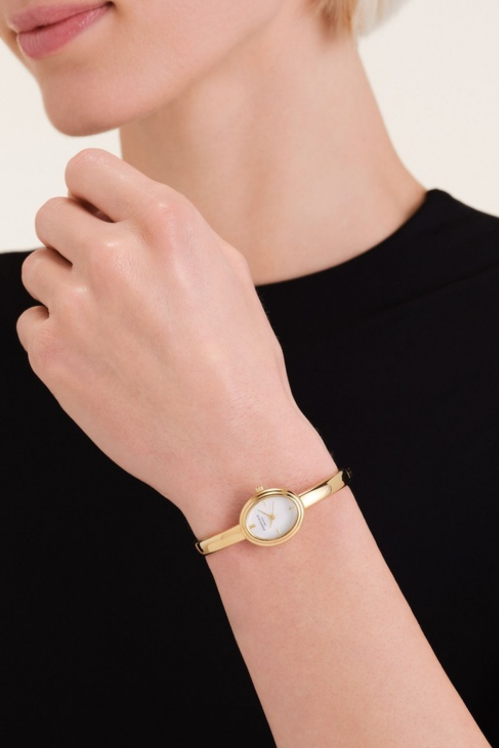 Studio Oval Bangle Watch - Gold