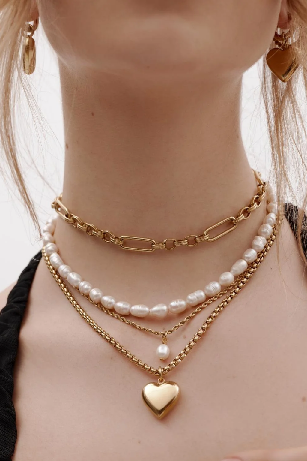 Bisous Necklace