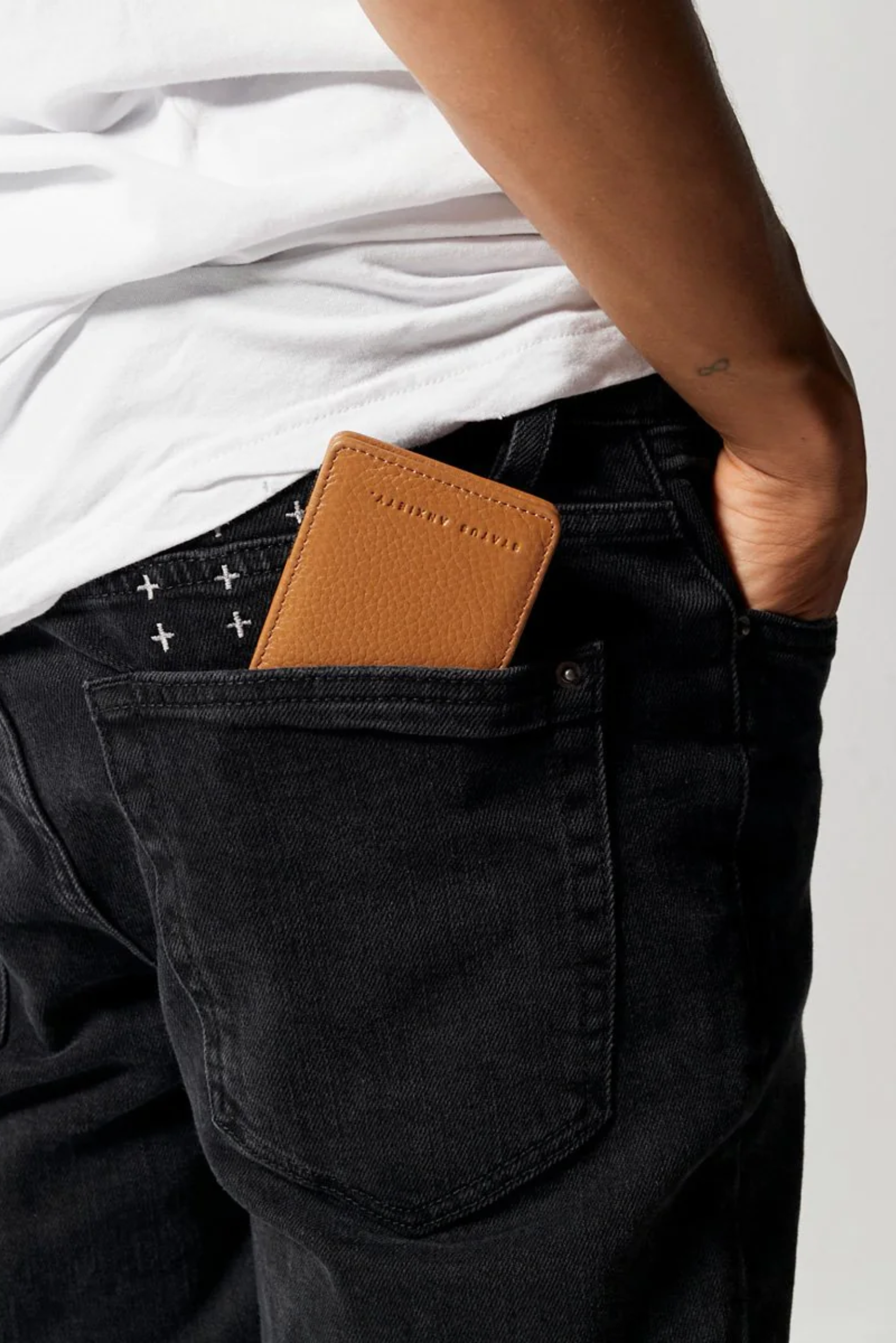 Flip Cardholder - Camel
