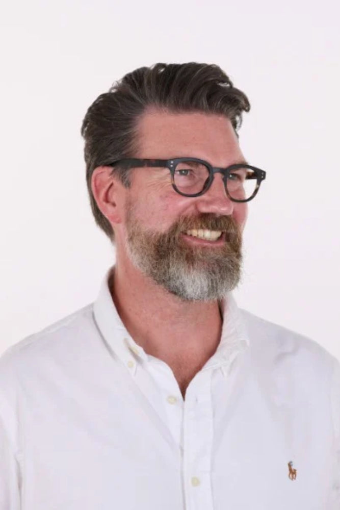 Reading Glasses - 9am