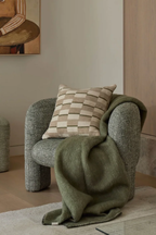 Nira Cushion