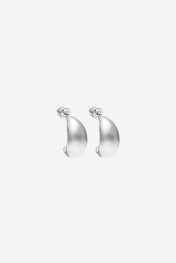 Dynamic Small Hoop Earrings