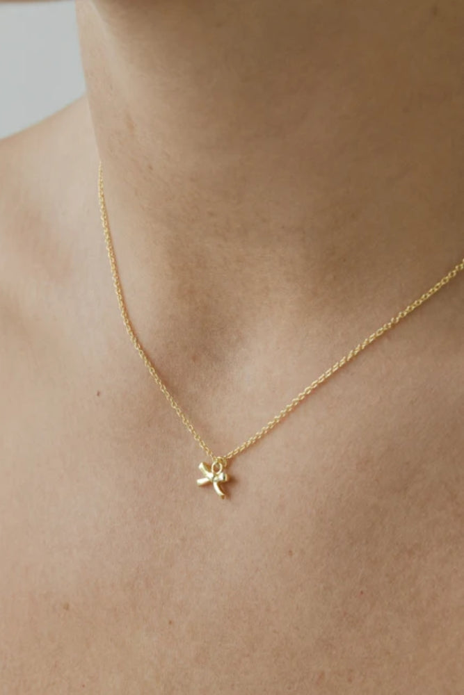 Bow Necklace