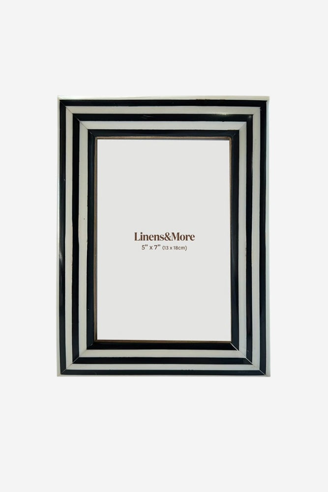 Black And White Resin Photo Frame - 5 x 7