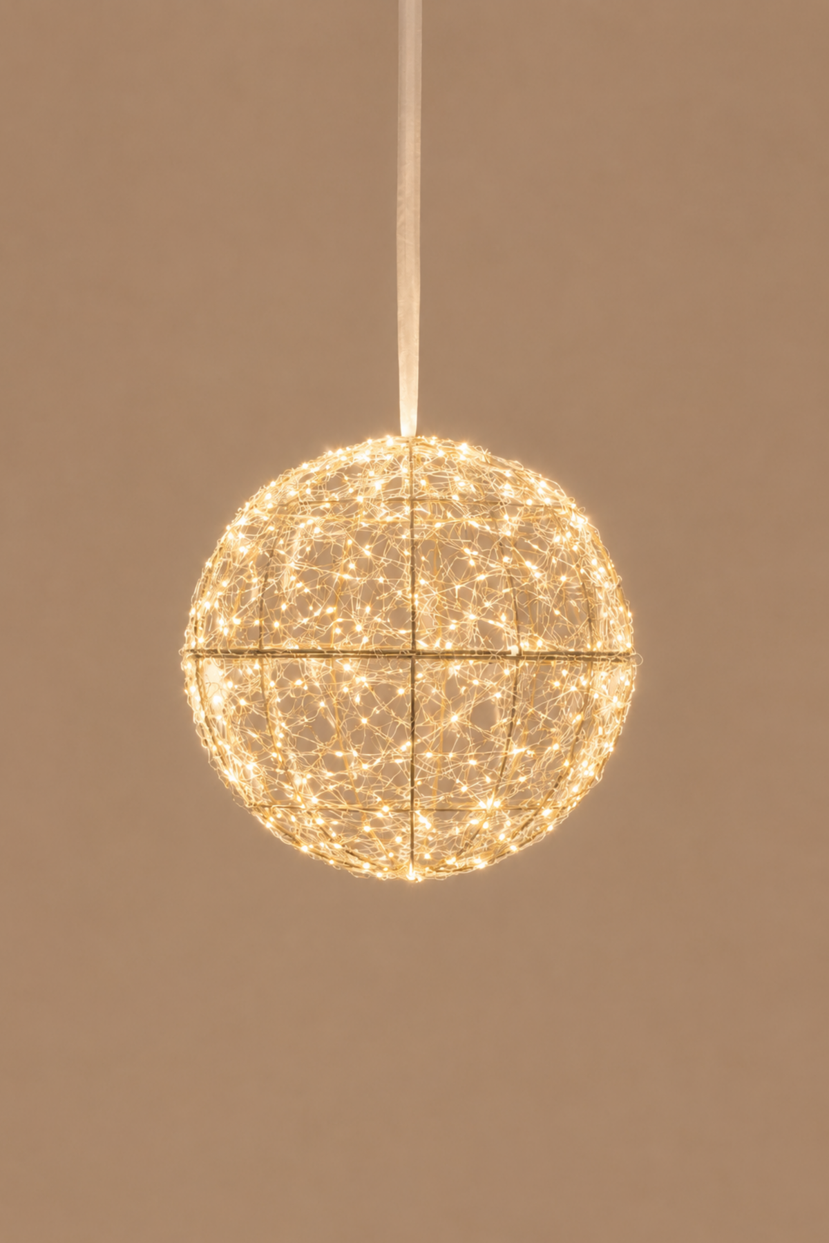 Twinkling Champagne Wire Ball