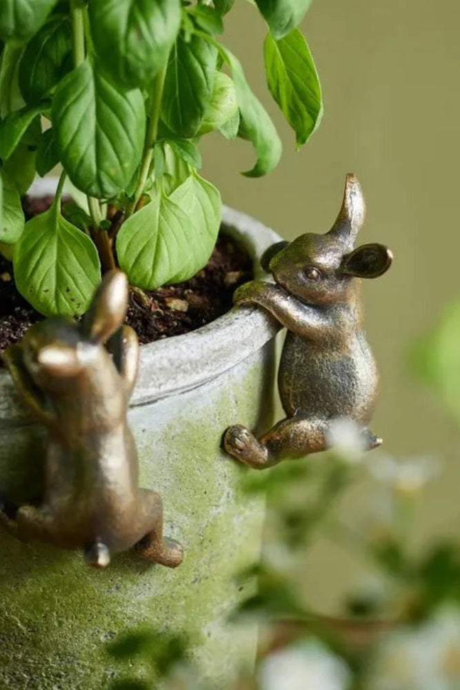 Hanging Bunny - Gold