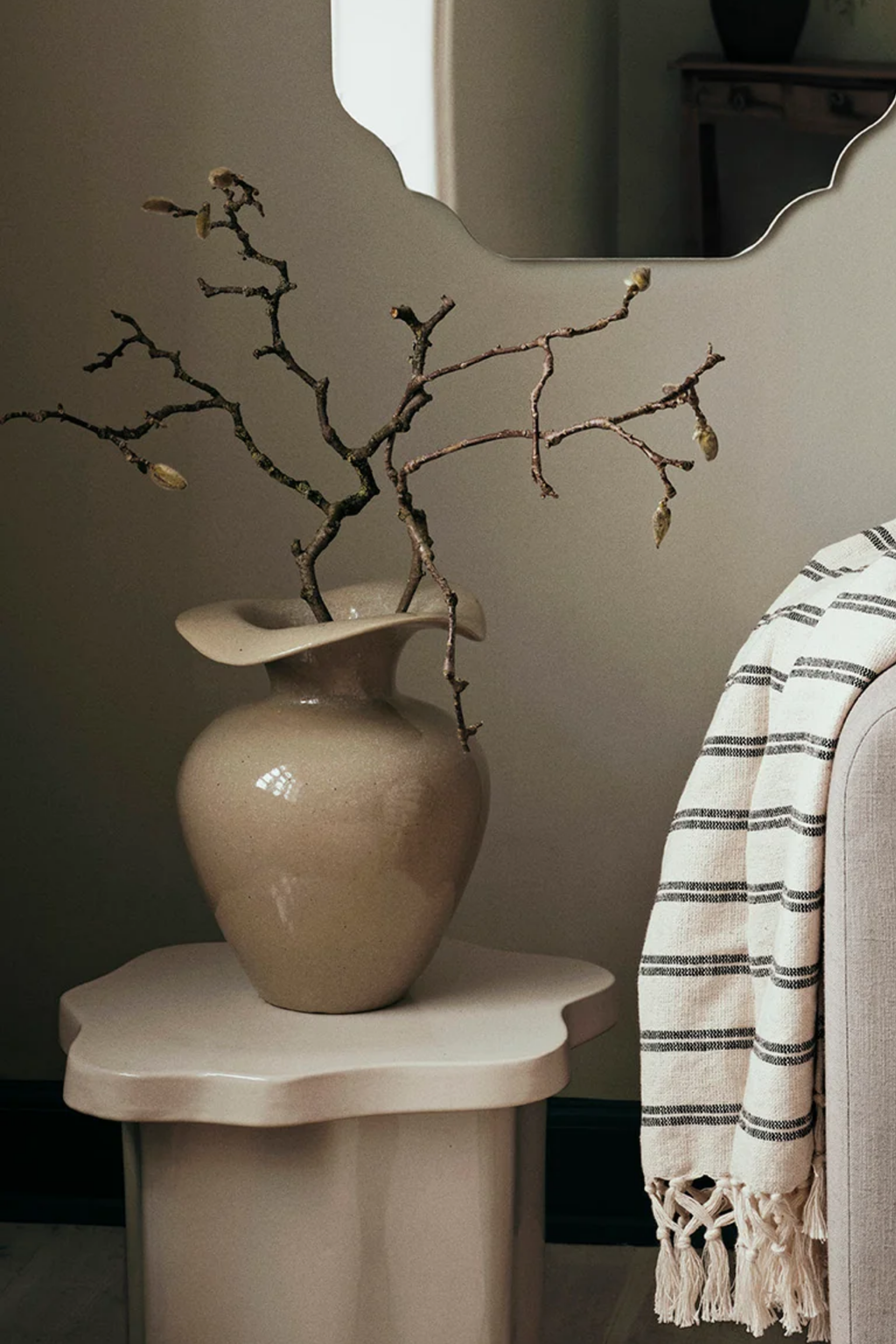 Medium Florentina Vase