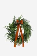 Bells & Bow Wreath - Gold/Tobacco