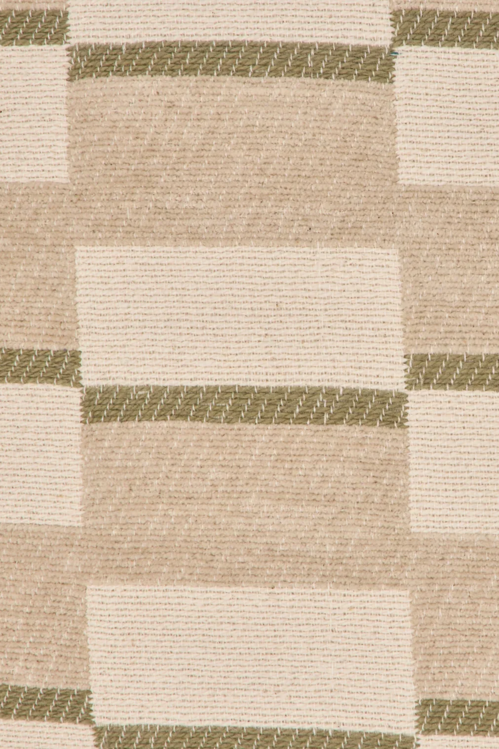Nira Cushion