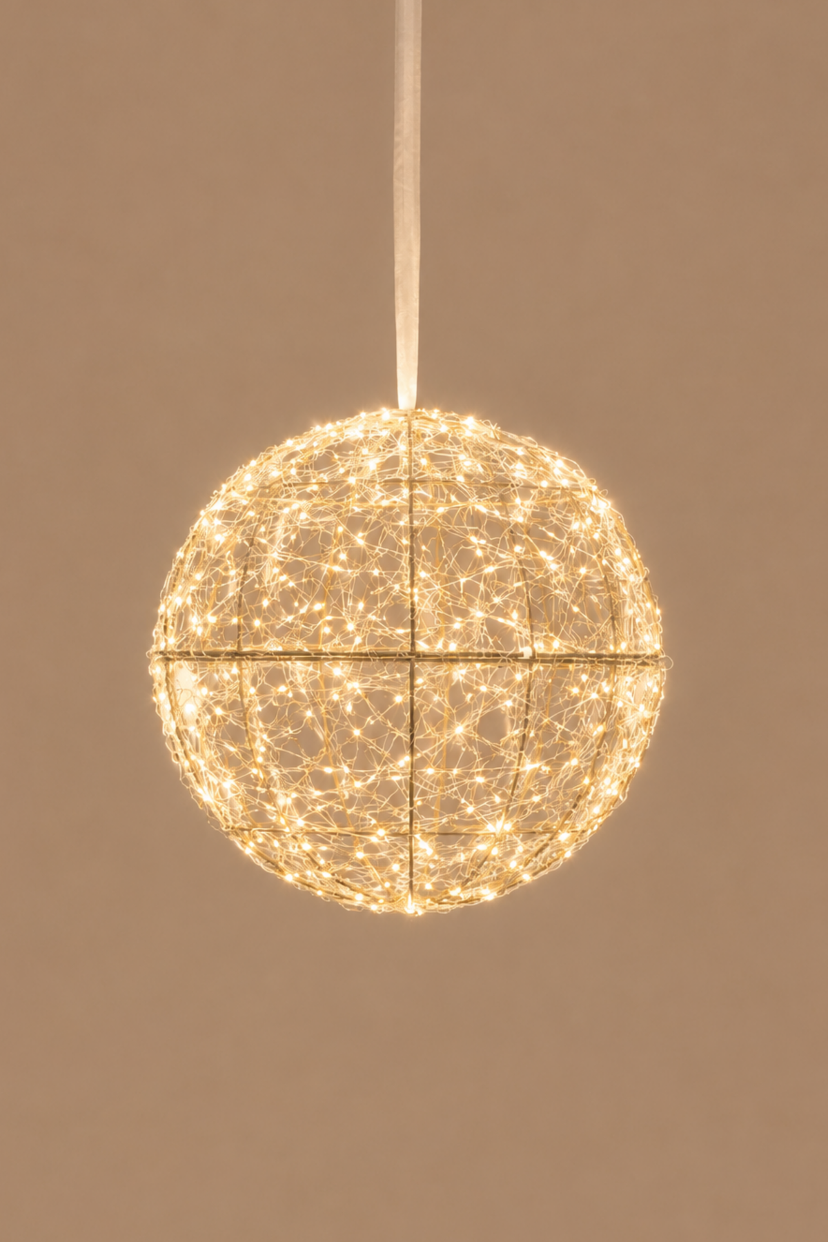 Twinkling Champagne Wire Ball