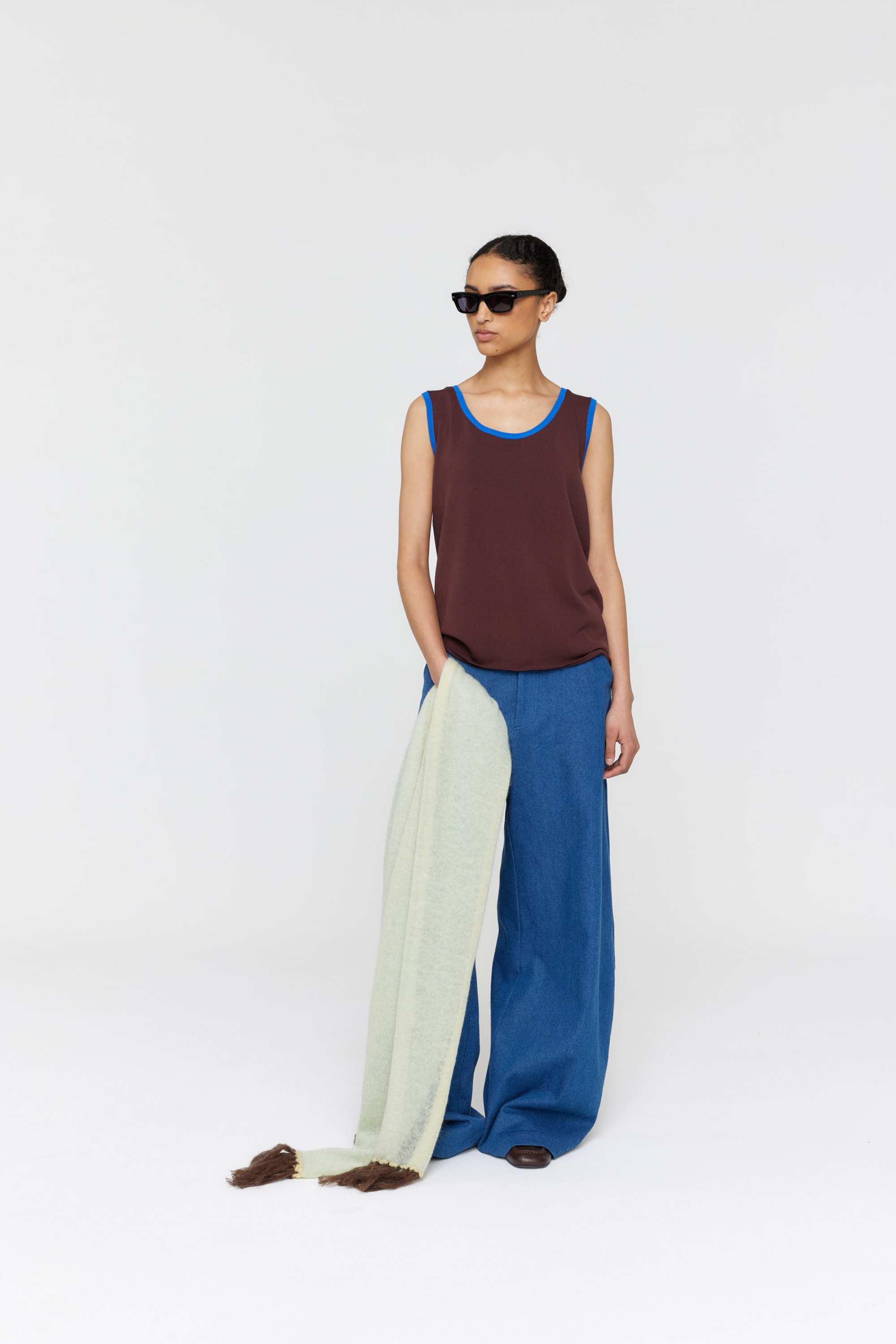 Hans Tank - Red Brown & Cobalt