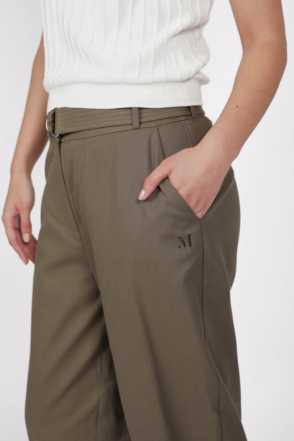 Axis Tapered Pant