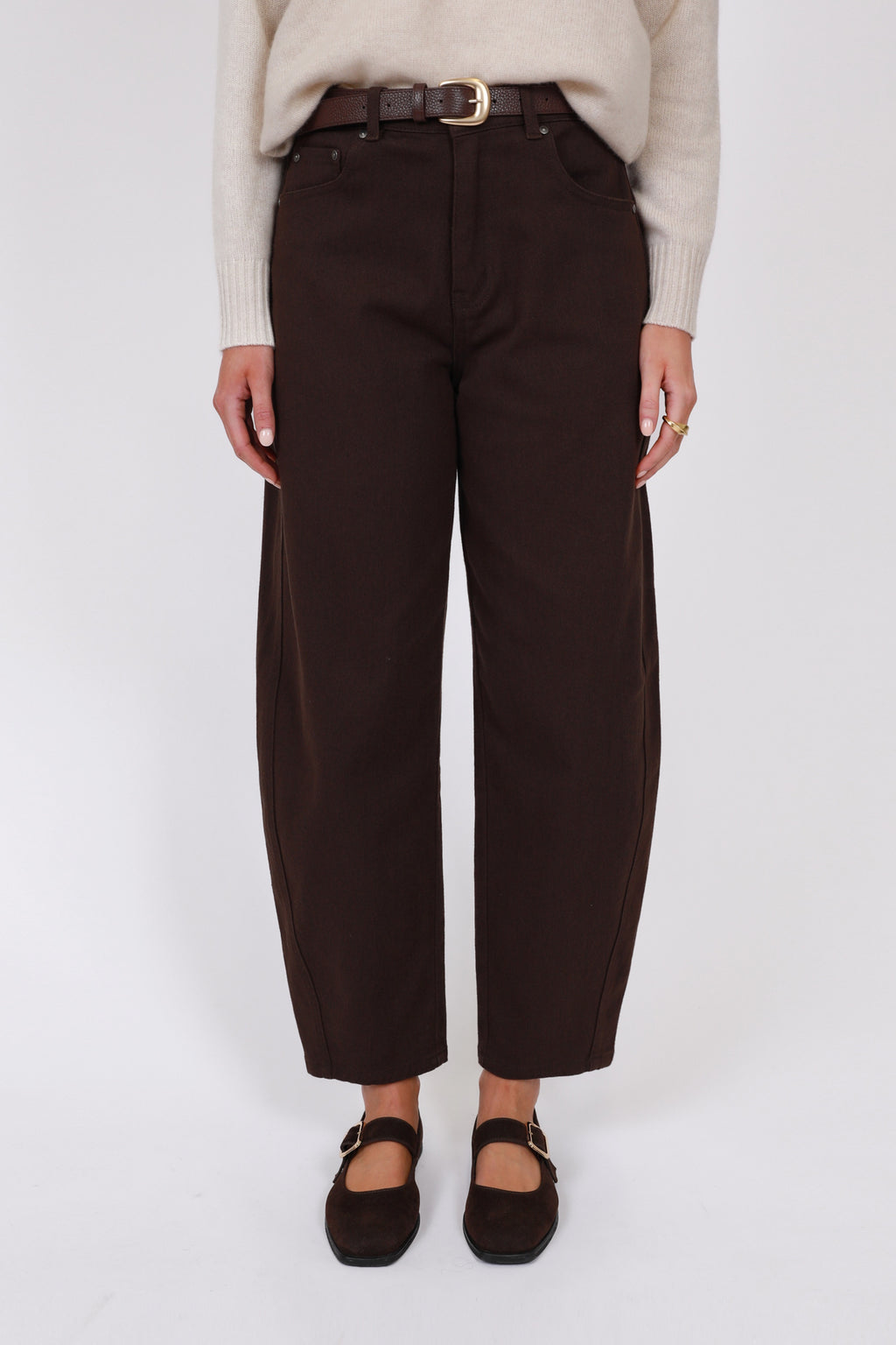 Curve Barrel Jean - Chocolate