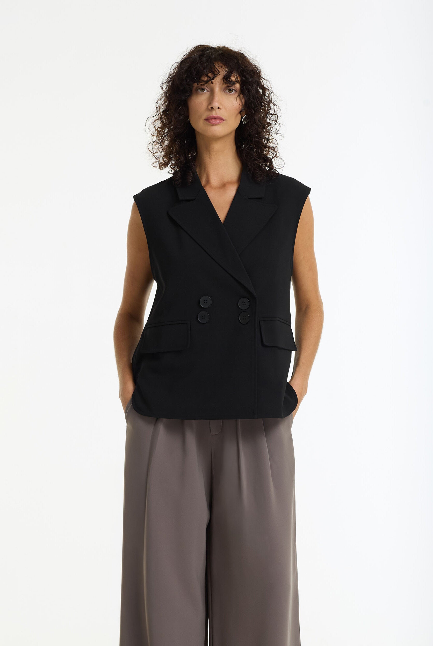 Forevermore Vest - Black