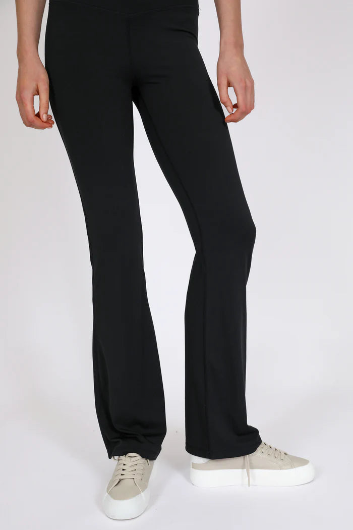 Pulse Flare - Black