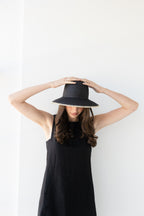 So Shady Stitch - Black/Ivory