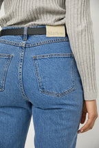 The Easy Straight Jean - Vintage Mid Wash