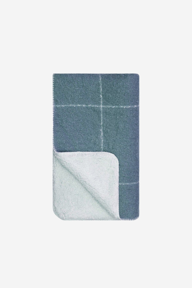 Knee Sherpa Rug - Midnight Blue