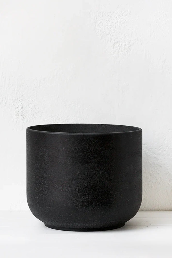 The Rustie Pot Black - Small