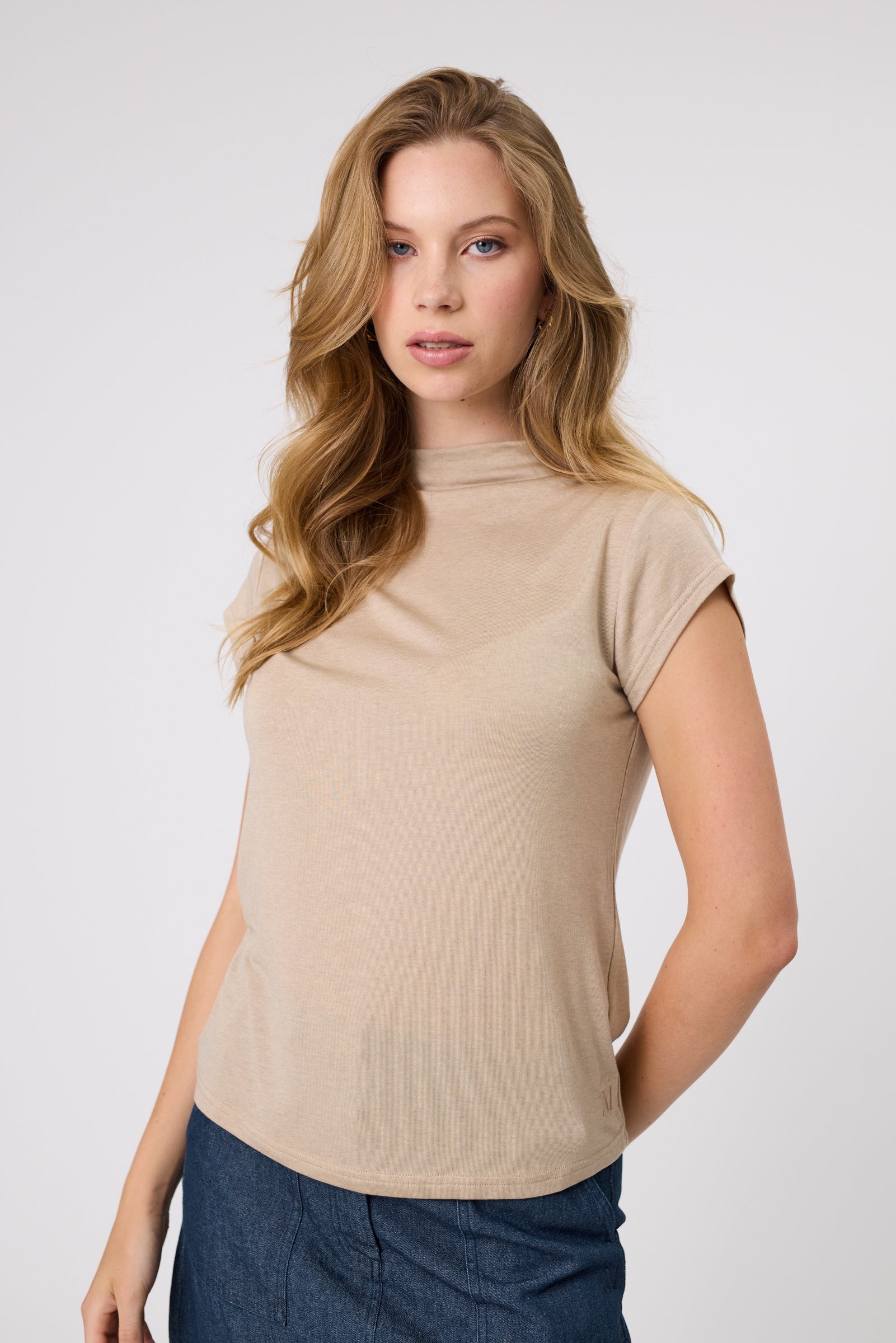 Weekender Short Sleeve - Oyster