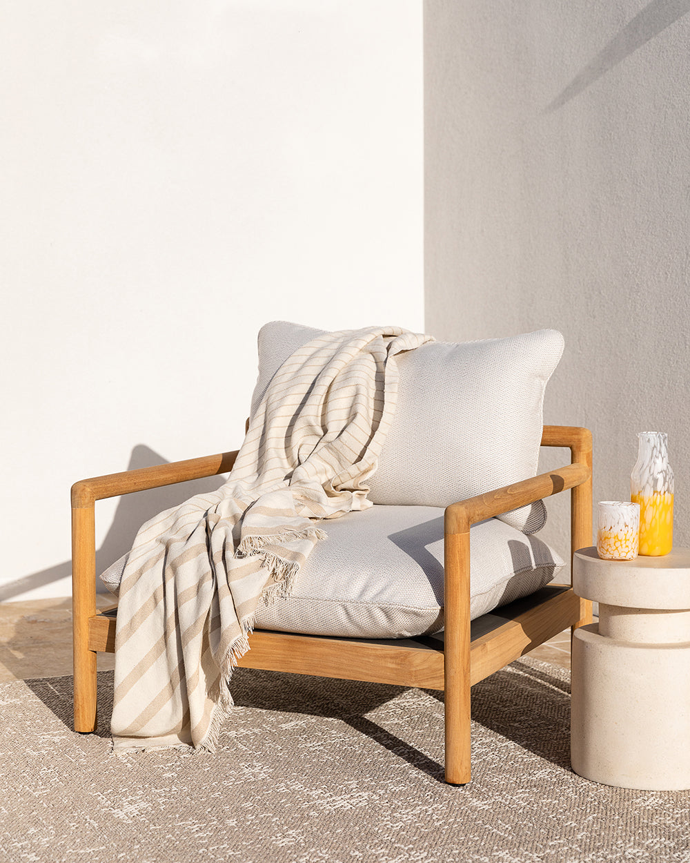 Banksia Throw - Almond