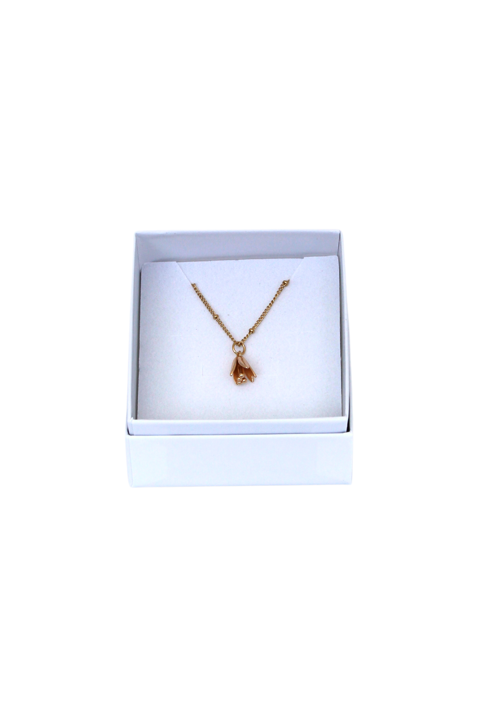 Lilly Flower Necklace