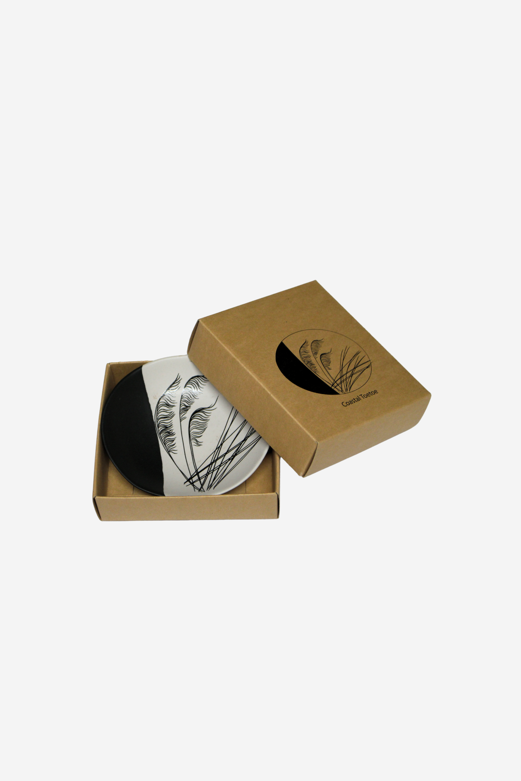 ToeToe Native Dish - Dipped Black On White
